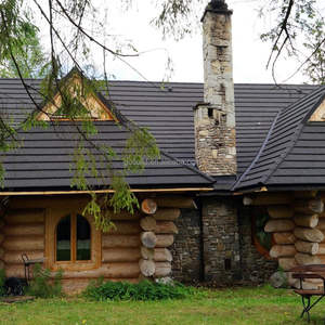 Tejas Metálicas con Recubrimiento de Piedra y Madera Estilo Sudafricano para Techos, Ideales para Zonas Costeras - Product Image 2