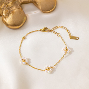 XIXI Handmade <strong>Beaded</strong> Chain Flower Pearl <strong>Necklace</strong> Clavicle Chain Jewelry Bracelet <strong>Necklace</strong> Earrings Set - Product Image 5