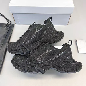 Factory wholesale black trendy sports shoes, luxurious designer casual shoes, breathable and shock-absorbing tennis shoes. - Product Image 1