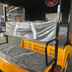 Triciclo de Pasajeros a Gasolina Tipo Tuktuk - Product Image 2