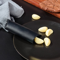 Groothandel Handige Keuken Gadgets Gereedschap Gemakkelijke Roller Schilbuis Zachte Keukenaccessoires Siliconen Knoflookpers Schilmesje Hakmes