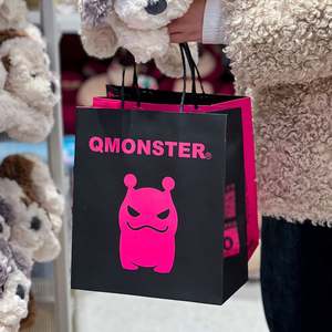 Customized Eco-Friendly Biodegradable Recyclable Shopping Paper Bag with Twisted Handle for <b>Toy</b> Gift Packaging - Product Image 3