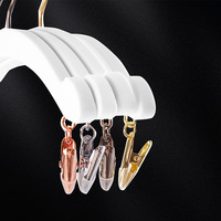 Magasin de sous-vêtements solide lumière luxe blanc soutien-gorge cintre sans couture stockage antidérapant Flexible OEM marque pince en plastique en gros