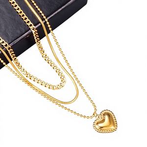 Ensemble de bijoux tendance plaqué or en alliage, collier, boucles d'oreilles et bracelet pour femme, vente chaude - Product Image 6