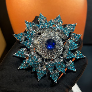 Broche <span class=keywords><strong>Tournesol</strong></span> Baroque en Cuivre avec Diamants, Style <span class=keywords><strong>Cour</strong></span> Rétro Haut de Gamme, Accessoire de Mode Féminin - Product Image 3