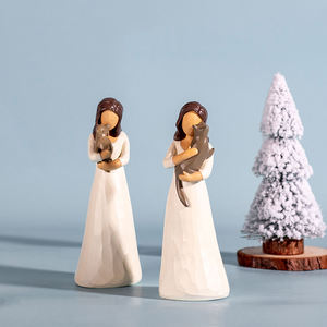 Venta al por mayor nuevo producto creativo arte artesanía resina curación figura adornos artesanías niña <span class=keywords><strong>y</strong></span> mascota <span class=keywords><strong>amistad</strong></span> estatuilla esculpida - Product Image 3