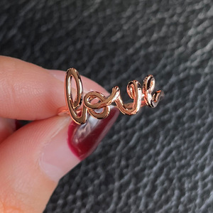 Anello decorativo con motivo a lettere in stile coreano, ornamento semplice da abbinare ogni giorno per le donne - Product Image 5