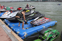 Stark Marina HDPE quai flottant pour Jet Ski Berth Cube de bateau de haute qualité avec flottabilité de 1100kg