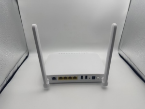 HG6245D GPON XPON ONT 4GE 1POTS 2USB WiFi double bande 5 5dBi <span class=keywords><strong>Antenne</strong></span> FTTH Terminal de réseau optique Équipement neuf - Product Image 3