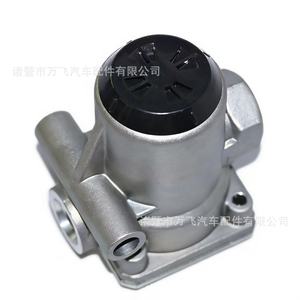 Soupape de décharge de pression Sinotruk 4750150010 4750150310 pour système de freinage de camion, pièce de rechange et de réparation - Product Image 1