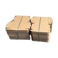 Boîte d'emballage en carton ondulé avec logo personnalisé pour chaussettes, vêtements et chaussures - Style classique, matériaux recyclés, fabrication OEM