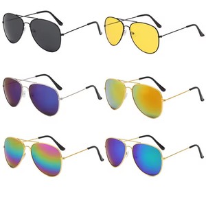 <span class=keywords><strong>Gafas</strong></span> de Sol de Aviación Clásicas Vintage para Hombre y Mujer, Protección UV 400, <span class=keywords><strong>Gafas</strong></span> de Sol Promocionales <span class=keywords><strong>Baratas</strong></span> con Logotipo Personalizado - Product Image 1