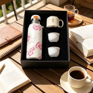 Custom Logo 5D Printed <b>Flask</b> Gift Box Set, 600ml <b>Bottle</b> with 75ml Small Cups 304SS, Arabic Style Gift Cup - Product Image 4
