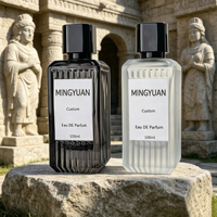 Flacon de parfum en verre dépoli carré de 100 ml avec plusieurs capuchons, design rayé, impression sérigraphique, coffret cadeau de luxe