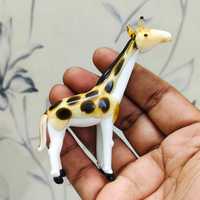 Figurine de girafe en verre soufflé à la main, décoration de bureau minimaliste, ornement de table en une seule pièce