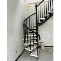 Escaliers en colimaçon en acier et bois au design moderne Offre Spéciale pour appartements, villas et maisons-Escaliers de grenier intérieurs circulaires