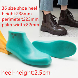 Forme à <span class=keywords><strong>chaussures</strong></span> pour la fabrication de <span class=keywords><strong>chaussures</strong></span> - Spécialement conçue pour la fabrication de <span class=keywords><strong>chaussures</strong></span> et les applications de réparation de bottes - Product Image 1