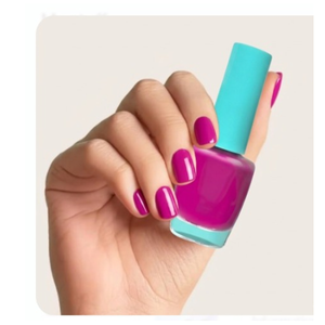 Vernis à ongles ultra brillant, formule longue durée, résistant aux écaillures, application lisse, séchage rapide, qualité professionnelle. - Product Image 5