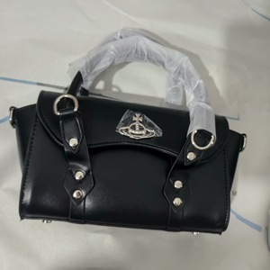 Nuova <span class=keywords><strong>Borsa</strong></span> a Tracolla in PU 2026, Stile Punk con Chiusura Magnetica e Rivetti, Grande Capacità, per Donna - Product Image 4