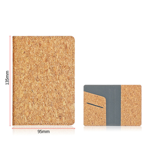 Funda <span class=keywords><strong>de</strong></span> corcho con logotipo personalizado para pasaporte, funda antirrobo a la moda para pasaporte, certificado, cartera, tarjetero para hombre y <span class=keywords><strong>familia</strong></span> - Product Image 4