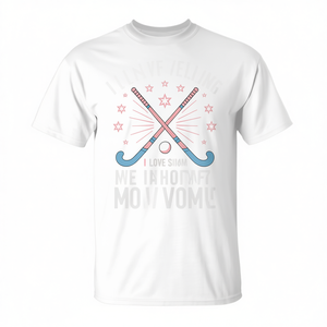 Camiseta para mujer Field Hockey Mom con diseño de palos cruzados y estrellas - Product Image 2