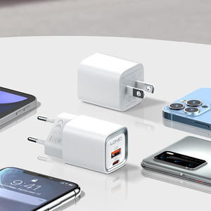 LDNIO a2318m 20W PD và QC nhanh tường sạc hỗ trợ <span class=keywords><strong>iPhone</strong></span> 8-13 Sạc chính thức MFI chứng nhận cho <span class=keywords><strong>iPhone</strong></span> iPad <span class=keywords><strong>iPod</strong></span> - Product Image 1