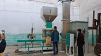 Machine d'emballage automatique pour sacs de riz de 5 kg, 20 kg, 30 kg, 40 kg, 50 kg, machine d'emballage pour céréales, machine d'emballage pour granulés de bois, machine d'emballage pour aliments pour animaux