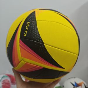 Balón de Voleibol Oficial Tamaño 5, Listo para Jugar, con Peso Consistente y Cubierta de Cuero PU de Primera Calidad - Product Image 3