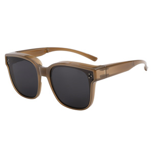 SPOEN Foldable <b>Clip</b> On Sunglasses UV400 Polarized Rectangle <b>Frame</b> Unisex Adult Sun Protection Fashion Eyewear - Product Image 3