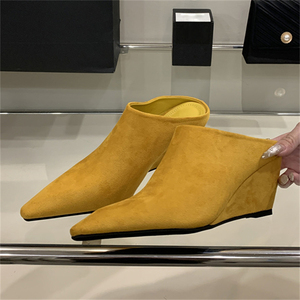 Sandalias de cuña de tacón alto para mujer, estilo europeo-americano, con punta, de ante, a la moda, para primavera y otoño, que aumentan la altura. - Product Image 3