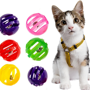 Gatito Gatos Interior Chase Lattice Ball Multi Pack Pequeño Interior Gato Pelotas de juguete para ejercicio y juego - Product Image 1
