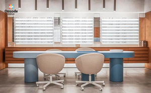 Vitrinas de Exhibición para Gafas con LED Personalizadas |   Muebles para Ópticas y Tiendas de Gafas de Sol |   Solución de Diseño para Exhibidores de Minoristas - Product Image 4