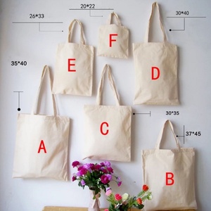 Sacs fourre-tout en coton réutilisables écologiques personnalisés avec logo imprimé et broderie lettre, pour les fêtes - Product Image 6