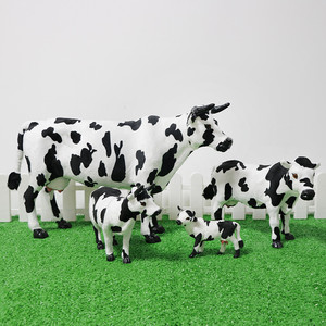 Modèle de vache de simulation, ornements d'animaux vache, jouets de poupée pour enfants, décoration de scène de <span class=keywords><strong>ranch</strong></span> de supermarché, grande vache - Product Image 3