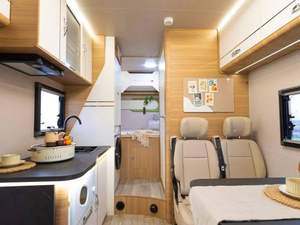 Howo Camper cuatro metros de largo toldo nueva condición caja de cambios automática AWD Drive ACC Control de crucero luz Interior <span class=keywords><strong>Euro</strong></span> VI tela - Product Image 3