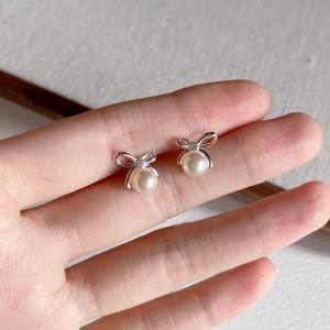 S925 Pure <b>Silver</b> Fresh Sweet Bow <b>Pearl</b> <b>Earrings</b> Korean Version INS Design Feeling Women's Fashion Small Fresh <b>Pearl</b> <b>Earrings</b> - Product Image 5
