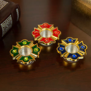 Pemegang relik Katolik Dekor Aloi berlapis emas elegan kostum tunggal Catolicas ucariticas Relicarios - Product Image 1