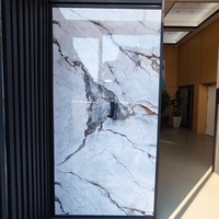 Échantillon gratuit Conception de marbre à haute brillance Panneau mural en PVC Feuilles de marbre en PVC pour la décoration intérieure de la maison