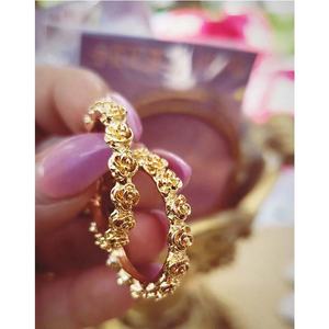 Moda <span class=keywords><strong>Lolita</strong></span> Rose Hoops Pendientes Chapado en oro 925 Cierre de plata - Product Image 1