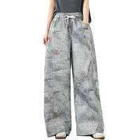 2026 En gros Pantalon en jean à jambe large pour femme, taille haute élastique avec cordon de serrage, imprimé floral Woodland, vert sauge discret, grande taille