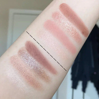 Marque privée Haute Pigmentation 4 Couleurs Mini Peau Foncée Imperméable Longue Durée Poudre Shimmer Fard À Paupières Palette Emballage Personnalisé
