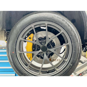 Chine grossiste Big <span class=keywords><strong>4</strong></span> Pistons Kit d'étriers pièce <span class=keywords><strong>de</strong></span> <span class=keywords><strong>course</strong></span> modifiée pour Toyota 86 Hilux Corolla Innova Pajero Big Brake Kit - Product Image 2