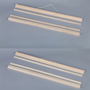 Tringle murale en bois massif sculptée pour panneaux décoratifs, affiches, calendriers et tableaux – Vente en gros - Product Image 2