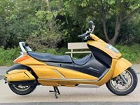 Scooter de croisière japonais Suzuki1 Gamma 250cc à quatre temps refroidi par eau, édition conceptuelle, vitesse maximale >80 km/h