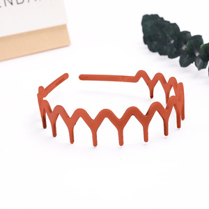 <span class=keywords><strong>Serre</strong></span>-têtes en plastique ondulés en zigzag avec <span class=keywords><strong>peigne</strong></span> à dents, accessoires pour femmes, hommes et filles, finition mate Morandi - Product Image 5