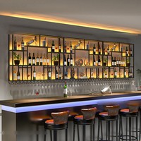 Meuble mural créatif en fer pour bouteilles de vin, design industriel moderne, panneau doré/noir, meuble de bar suspendu pour la maison