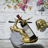 Porte-bouteilles de vin Cheval de guerre doré - Ornement artisanal en résine exquis pour armoire à vin
