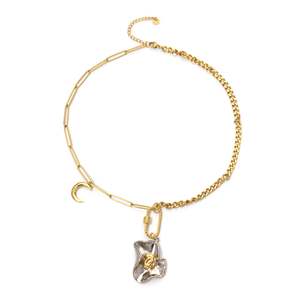 Collier pendentif tendance en acier inoxydable plaqué or avec breloque lune et fleur, bijou ras-du-cou - Product Image 1