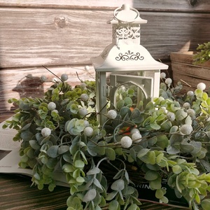 Bordure décorative <span class=keywords><strong>de</strong></span> noël <span class=keywords><strong>en</strong></span> fleurs rouges artificielles, 10 m, couronnes <span class=keywords><strong>de</strong></span> noël, <span class=keywords><strong>en</strong></span> plastique, feuilles d'eucalyptus, <span class=keywords><strong>en</strong></span> <span class=keywords><strong>rotin</strong></span>, décoratives - Product Image 4