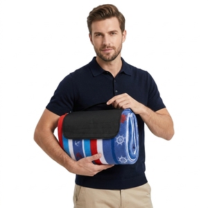 <span class=keywords><strong>Couverture</strong></span> <span class=keywords><strong>de</strong></span> pique-nique imperméable personnalisée avec logo pour l'hiver, le camping, les voyages, l'extérieur, en polaire Sherpa chauffante, portable, taille king - Product Image 5